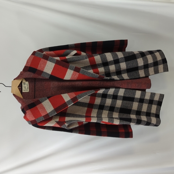 Anthropologie Sweaters - Anthropologie Field Flower Cressida Plaid Cardigan